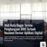 Wali Kota Bogor Terima Penghargaan JDIH Terbaik Nasional Berkat Aplikasi Digital